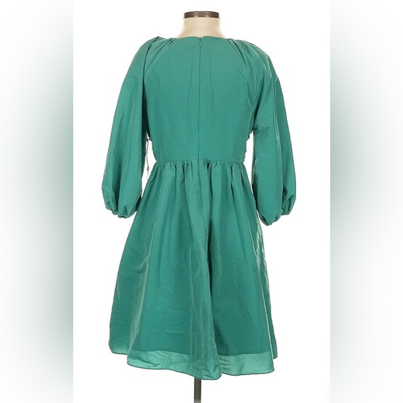 Hyacinth House from Tuckernuck Wells green cocktail dress. - Picture 3 of 3